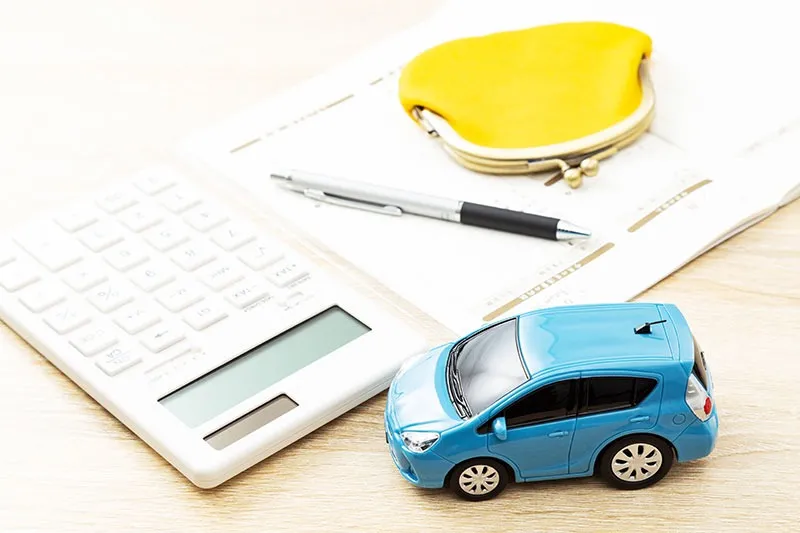 大きな出費の負担なく乗れるカーリース